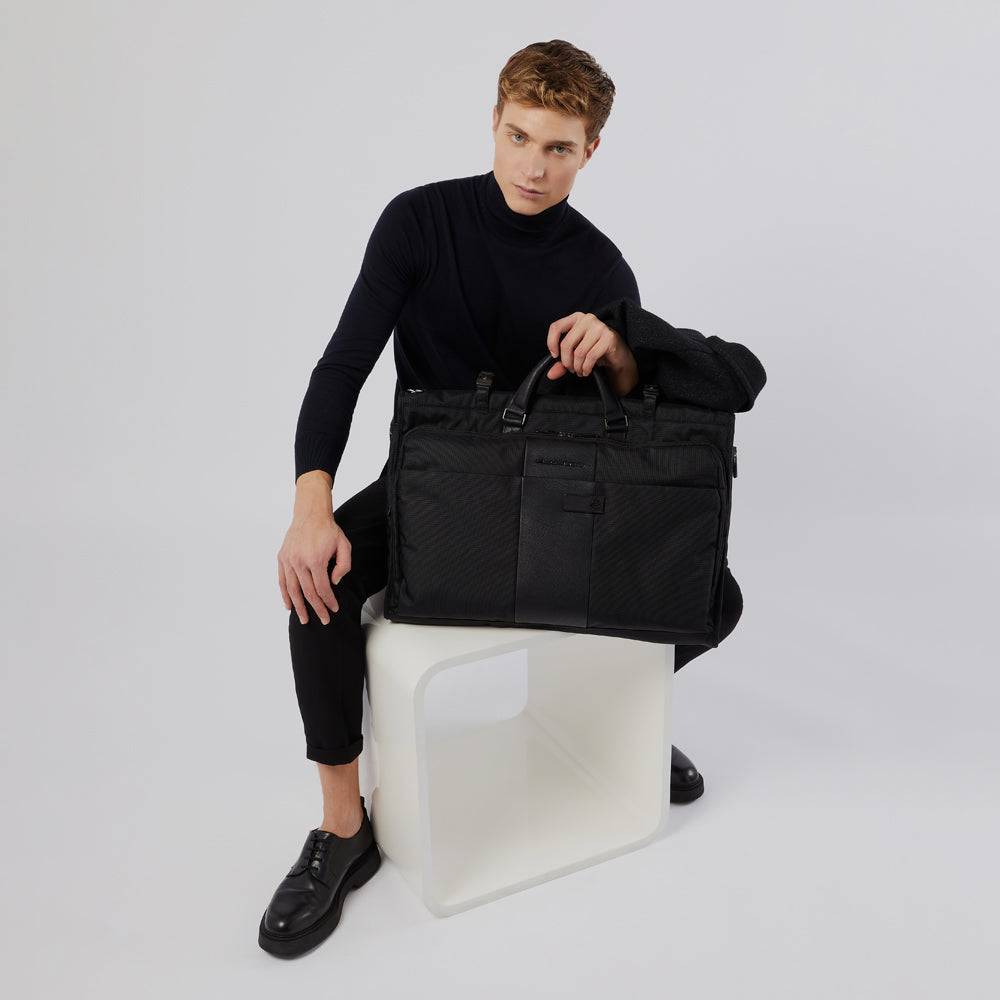 Piquadro Folding garment bag in recycled fabric I Più Venduti