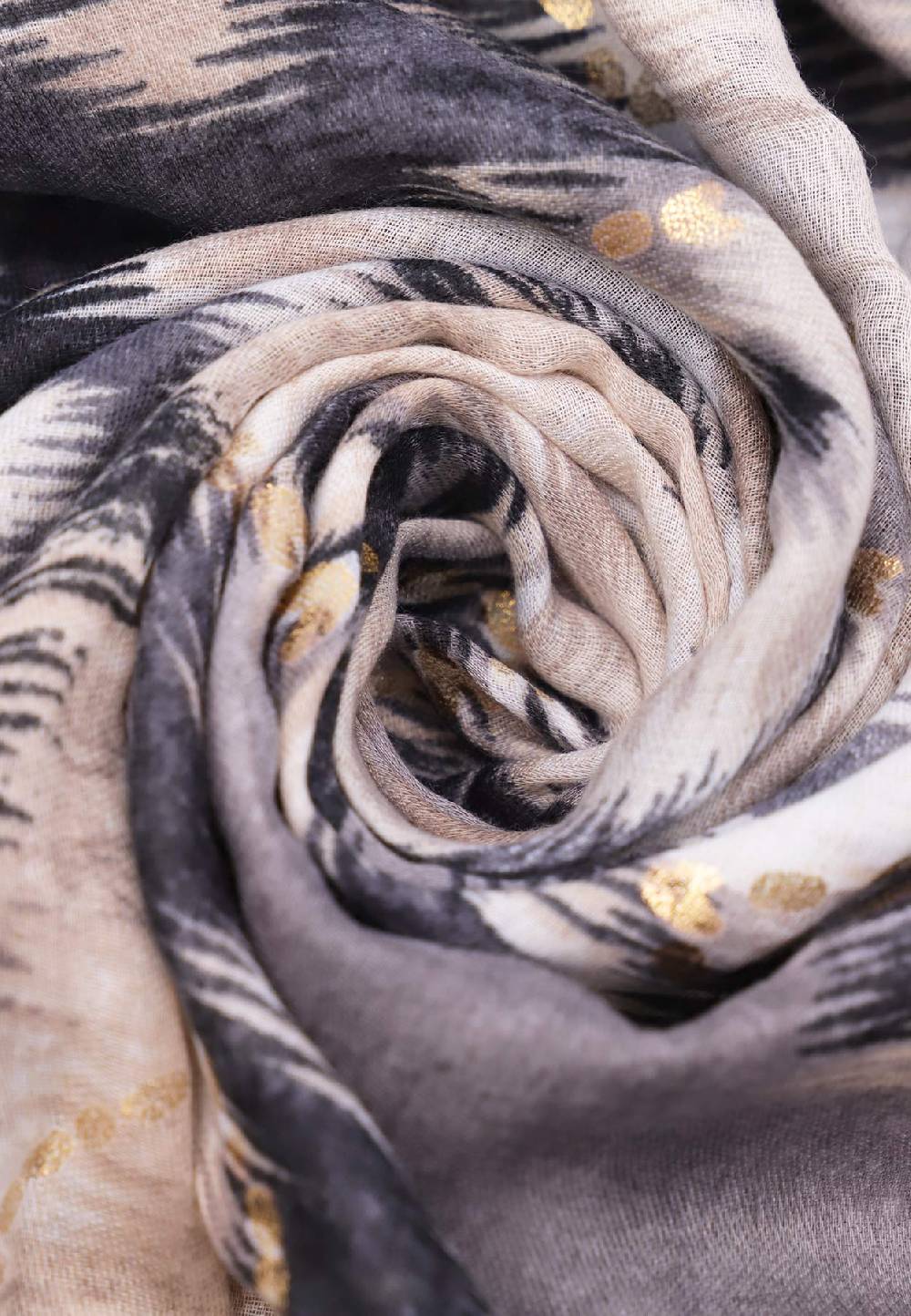 Queen Helena Foulard SC026 ACQUISTA ORA