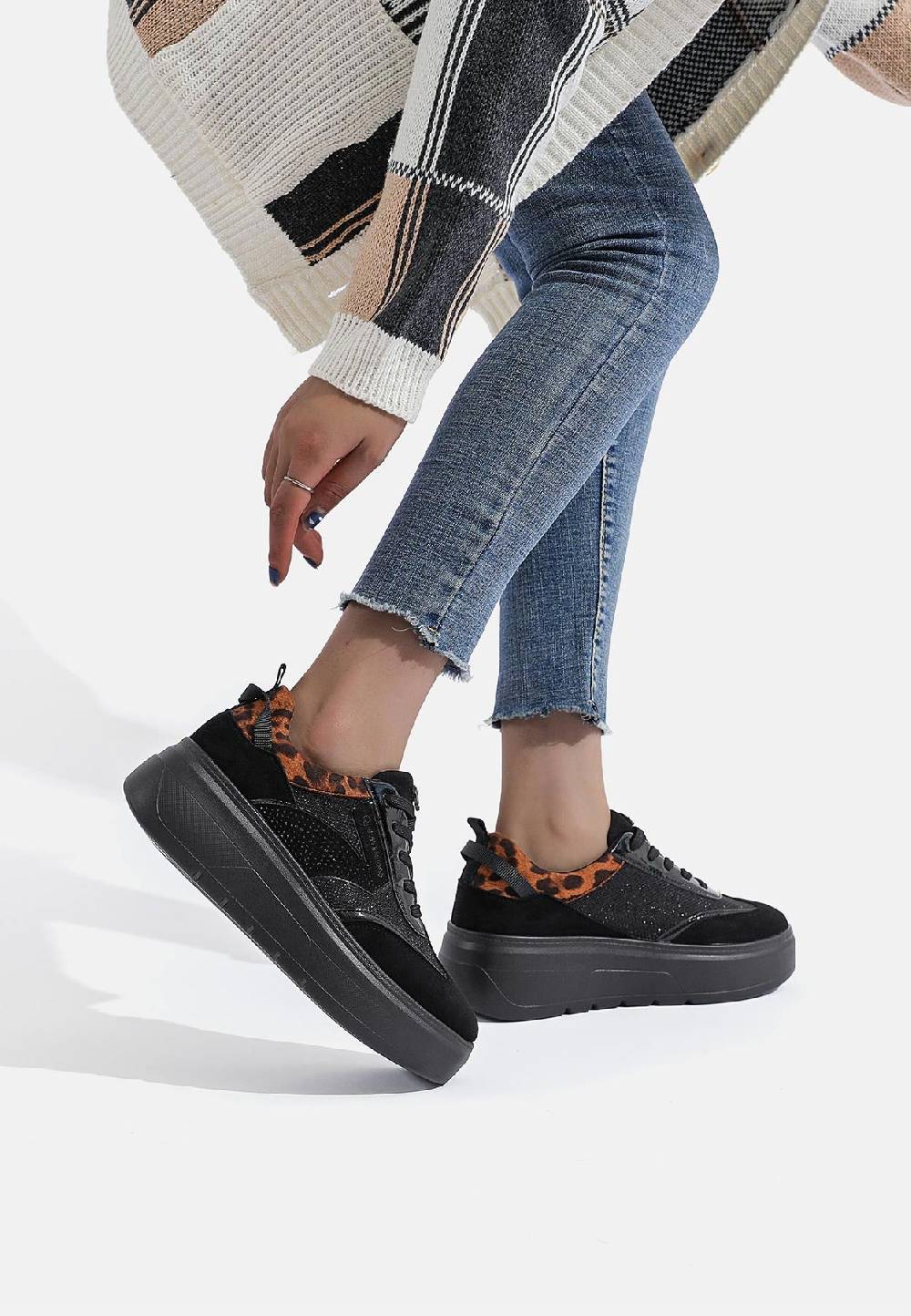 Queen Helena Sneakers - X29-11 Fornitura limitata