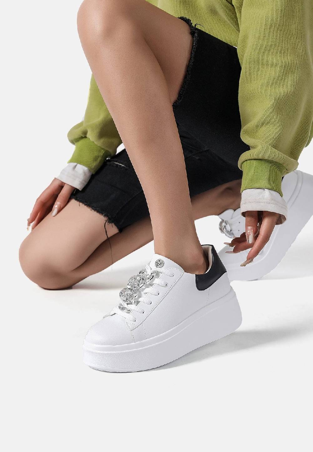 Queen Helena Sneakers - X28-17 Fino al 60% di sconto