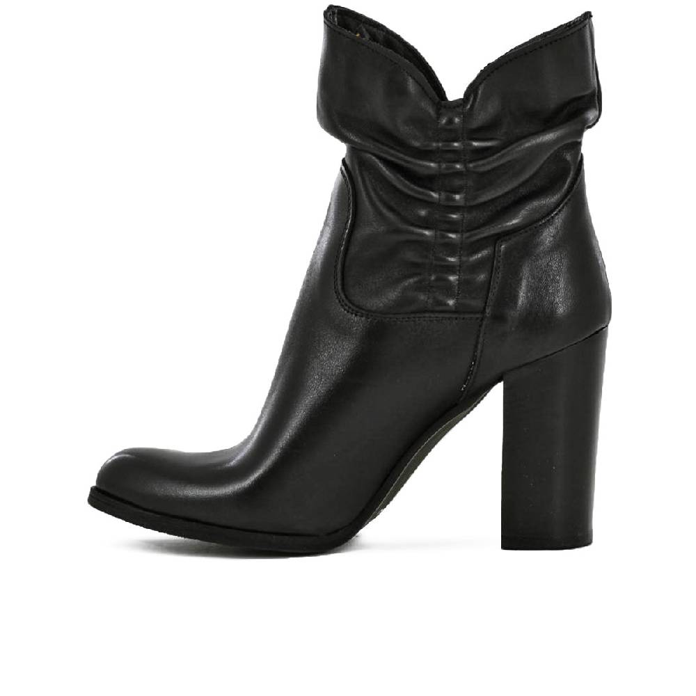 Queen Helena Tronchetti - M223 FW - vera pelle Only for today