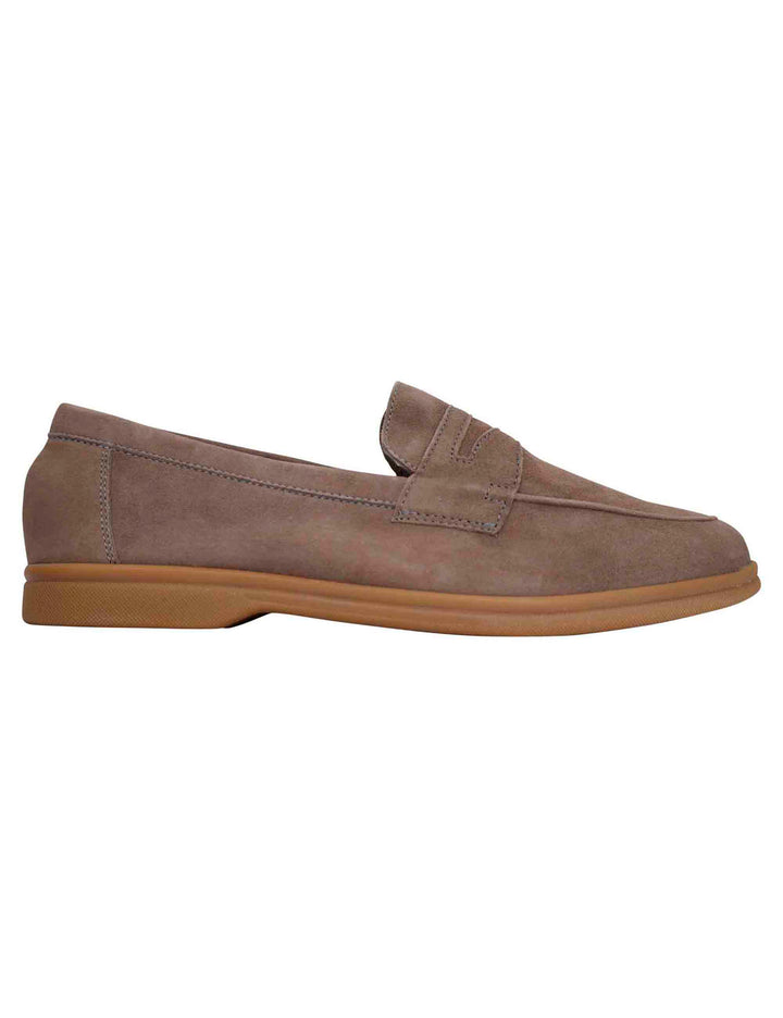 Spatarella Mocassini uomo in camoscio taupe con suola in gomma leggera In Vendita