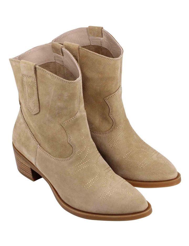 Spatarella Stivaletti texani donna in camoscio beige In vendita