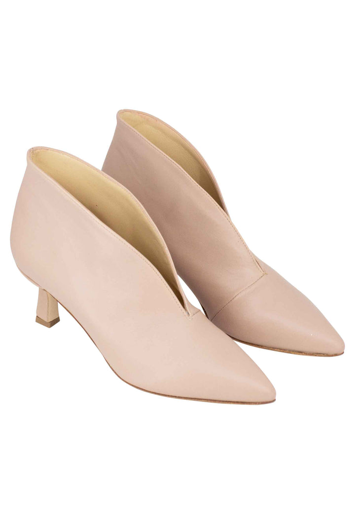 Spatarella Ankle boot donna in pelle cipria con tacco basso Promozione