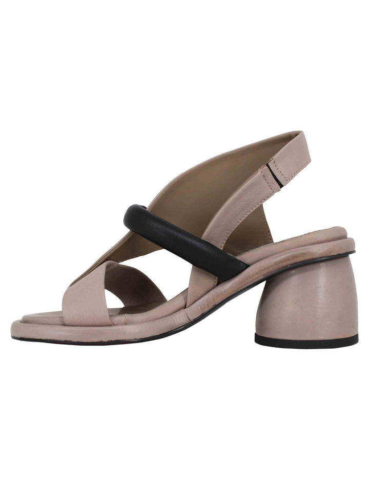 Spatarella Sandali infradito donna in pelle taupe con punta tonda Smaltimento dello stoccaggio