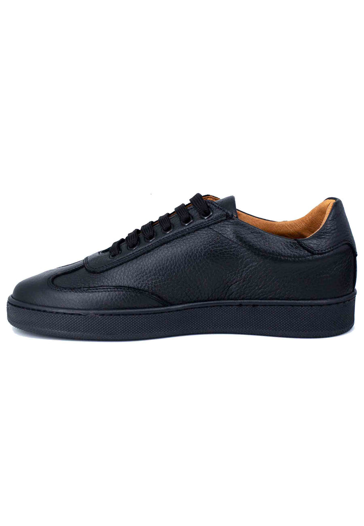 Spatarella Sneakers uomo in pelle martellata nera Pezzi Unici