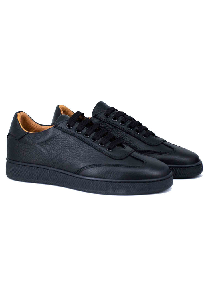 Spatarella Sneakers uomo in pelle martellata nera Pezzi Unici