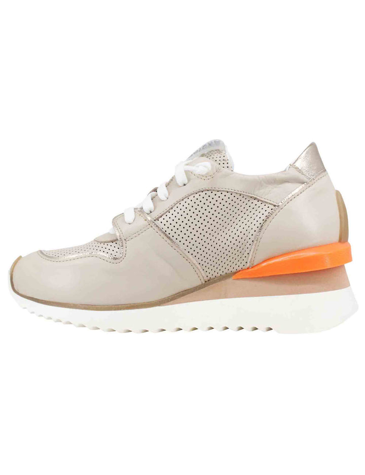 Spatarella Sneakers donna in pelle beige con zeppa interna Offerta natalizia