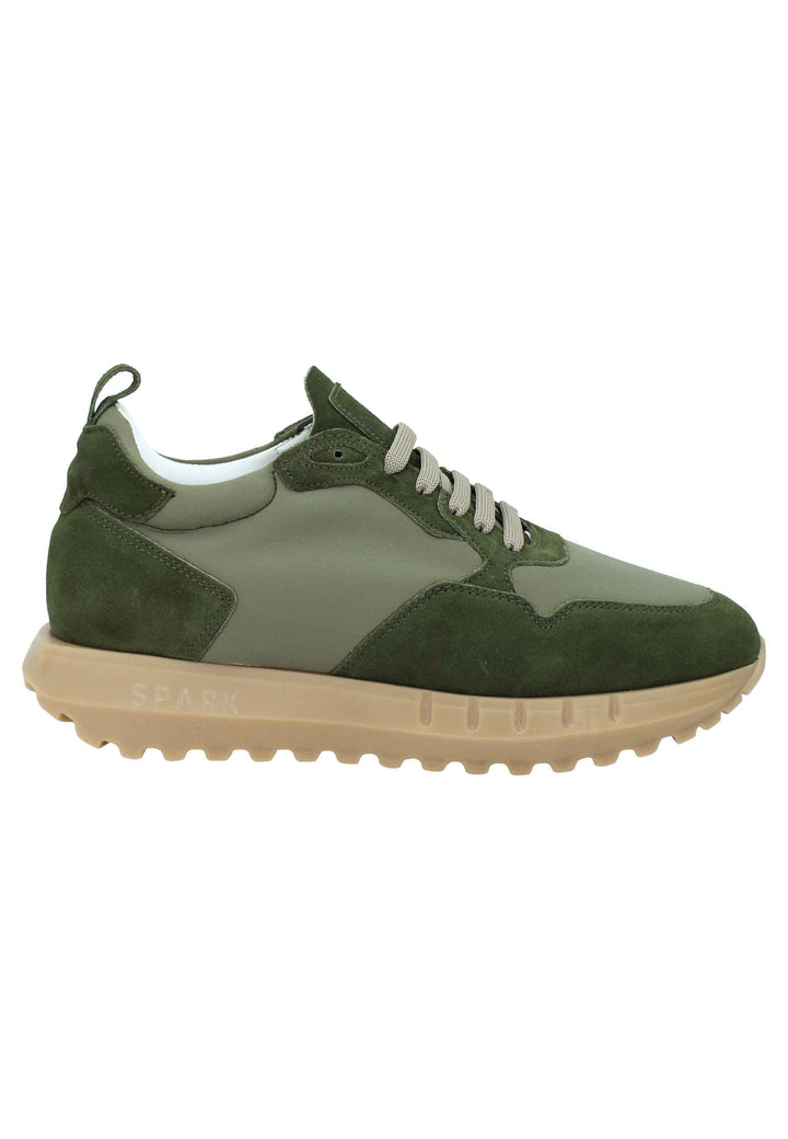 Spatarella Sneakers uomo in pelle e tessuto verde militare con fondo alto in gomma ACQUISTA ORA
