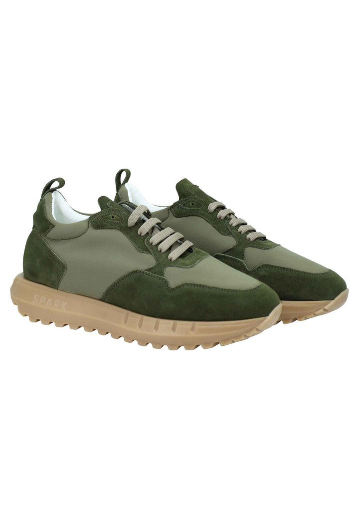 Spatarella Sneakers uomo in pelle e tessuto verde militare con fondo alto in gomma ACQUISTA ORA