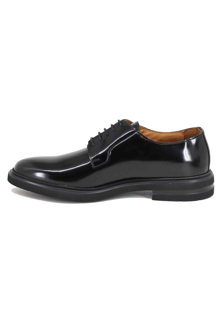 Spatarella Stringate uomo in pelle nera con fondo gomma Fino al 50% di sconto