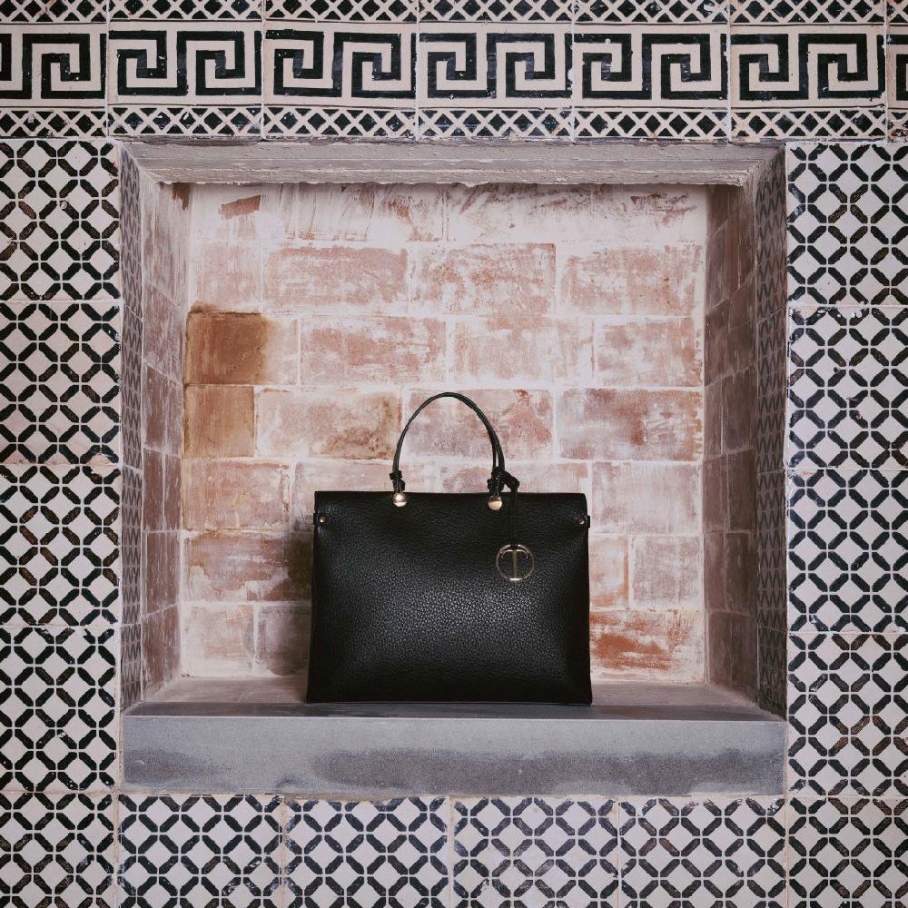 Tata Italia Shopper essential con pendente Vendita Calda