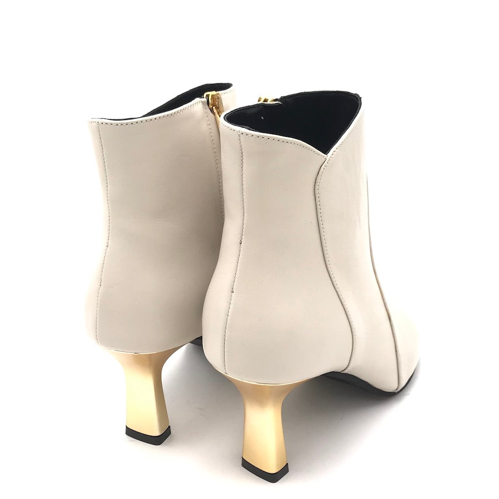 Zulian Calzature Tronchetto Cla in nappa milk 2025