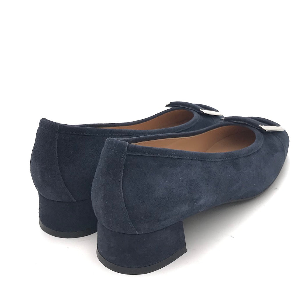 Zulian Calzature Ballerina in camoscio blu In Saldo
