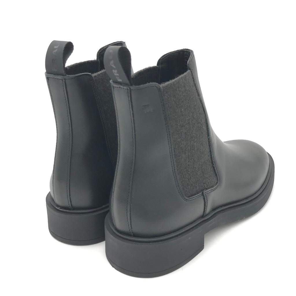 Zulian Calzature Beatles in pelle nera Promozione